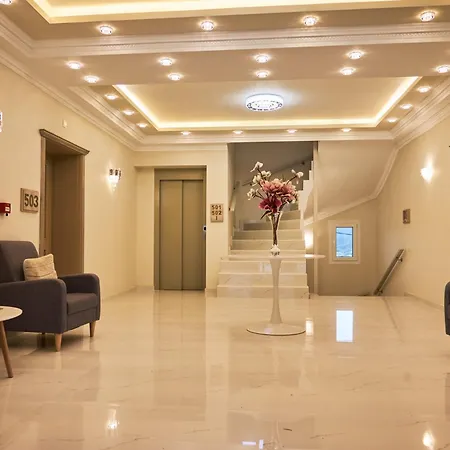 Famissi Sofita 7 Lejlighedshotel 4*