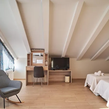 Famissi Sofita 7 Lejlighedshotel 4*