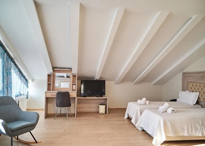 Apartmanhotel Famissi Sofita 7